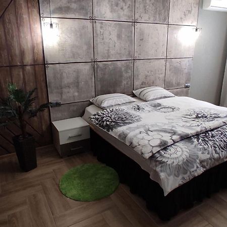 Loft Centr Lägenhet Tiraspol Exteriör bild